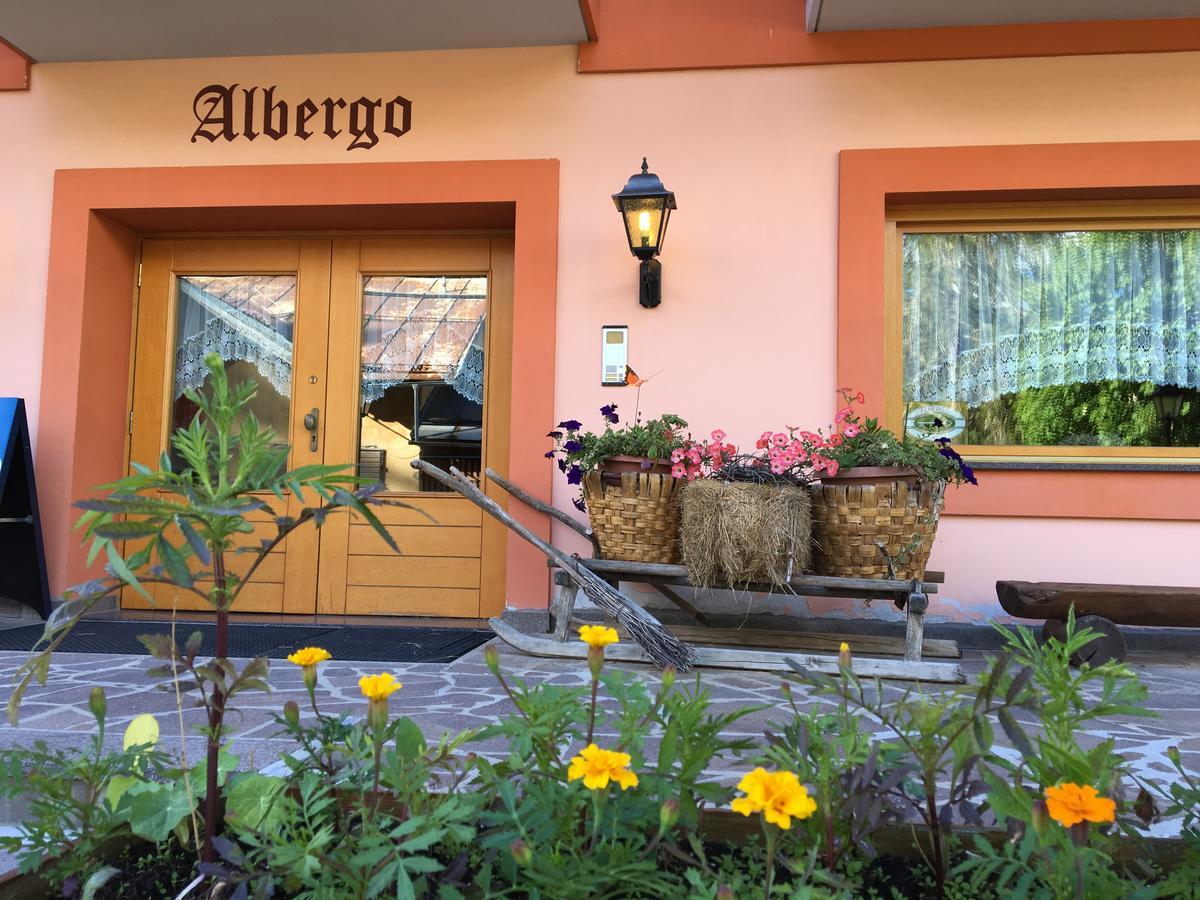 Albergo La Bicocca Paneveggio Eksteriør bilde